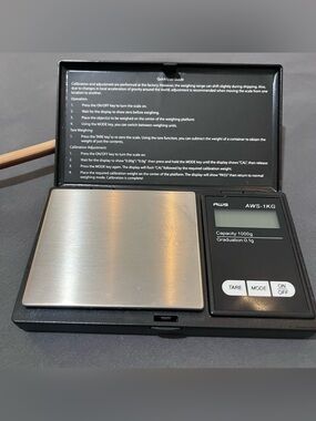 American Weigh Scales AWS-1KG Digital Pocket Scale Works Capacity Jewelry Weight